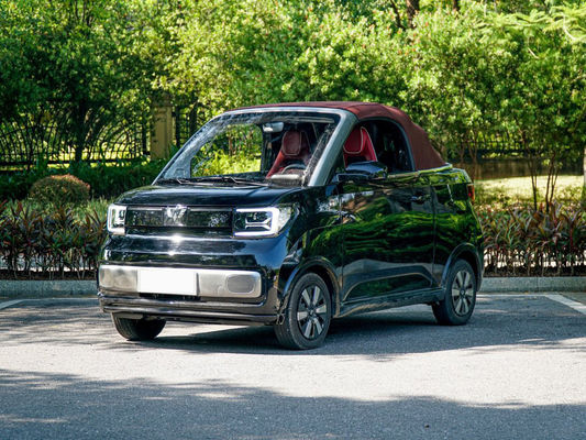 Wuling Airbag Mini Electric Car Hatchback 100km/H 4 Seats Lithium Battery