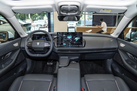 Black Sl03 Changan Electric Vehicles Car High Speed Five Door Five Seats Four Wheel